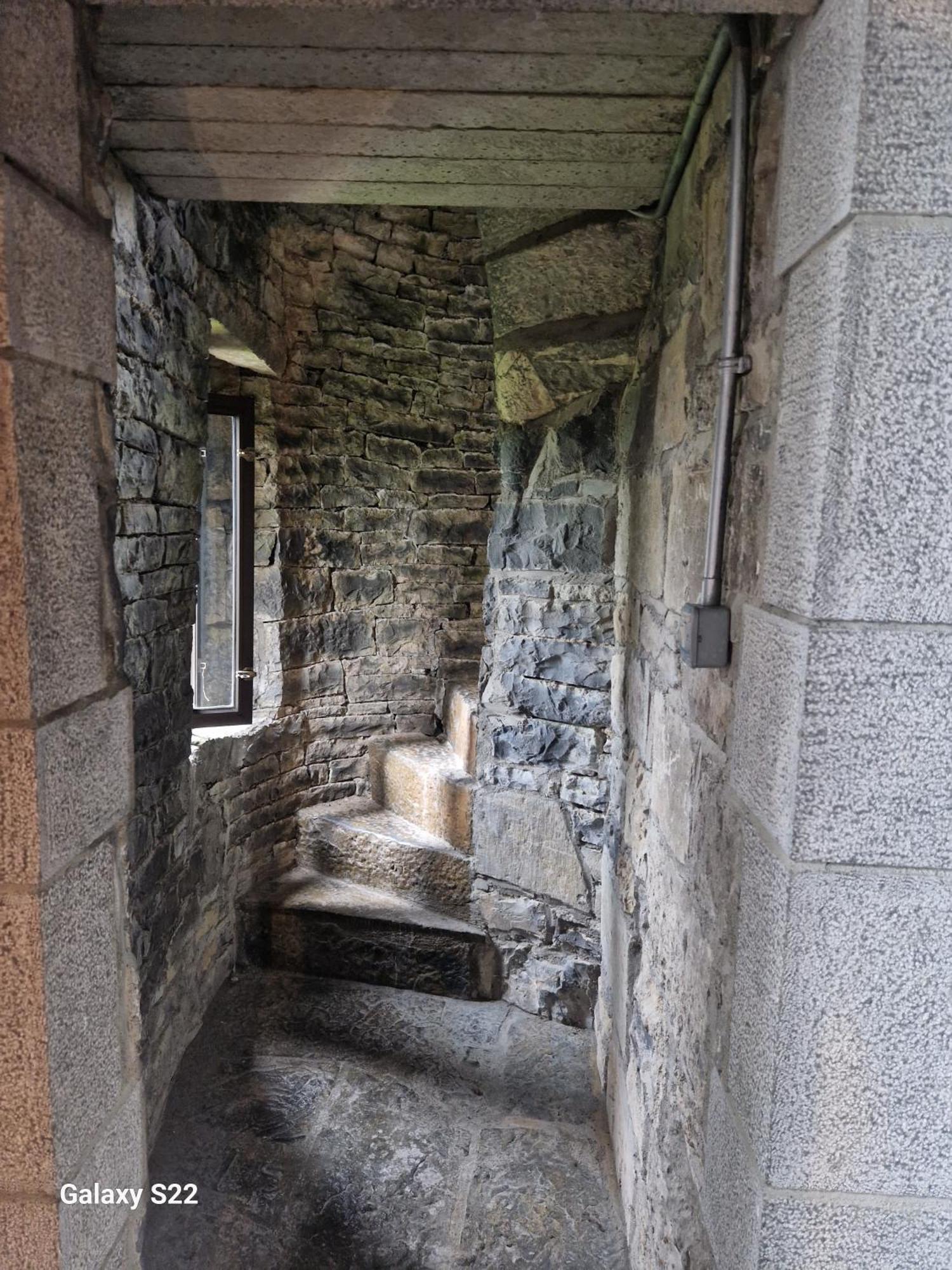 Ballindooley Castle Galway Buitenkant foto
