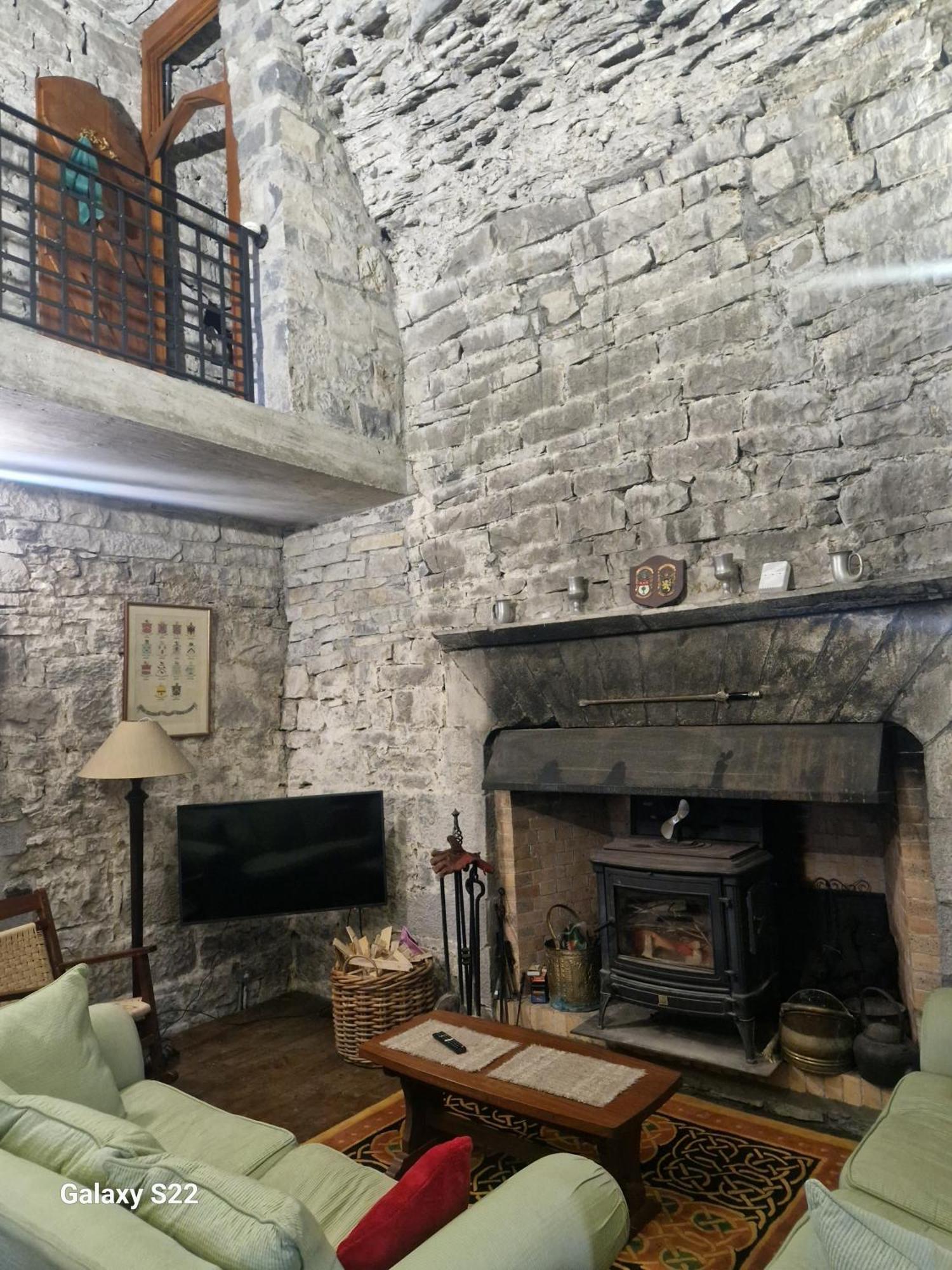 Ballindooley Castle Galway Buitenkant foto
